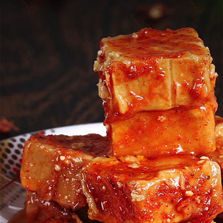 003.15-bong-mai-tofu-mit-chili-fermentiert-370g-mockup.jpg
